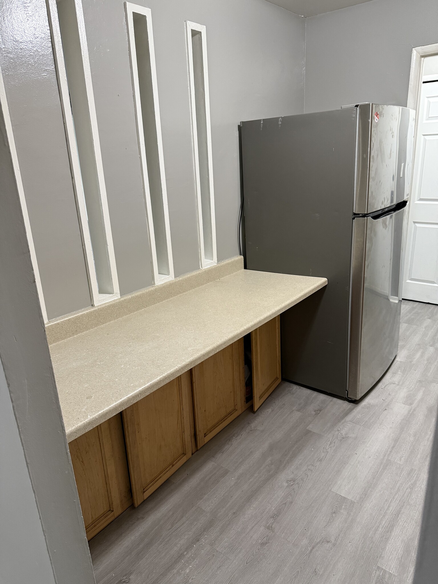 Kitchen - 582 Wilson Bridge Dr