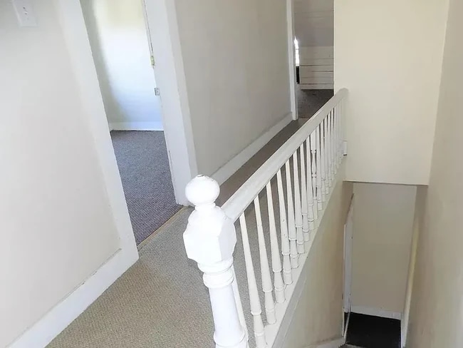 Building Photo - 1216 Vine St