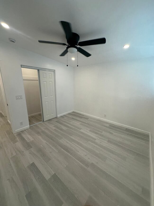 Building Photo - 44559 Palo Verde St