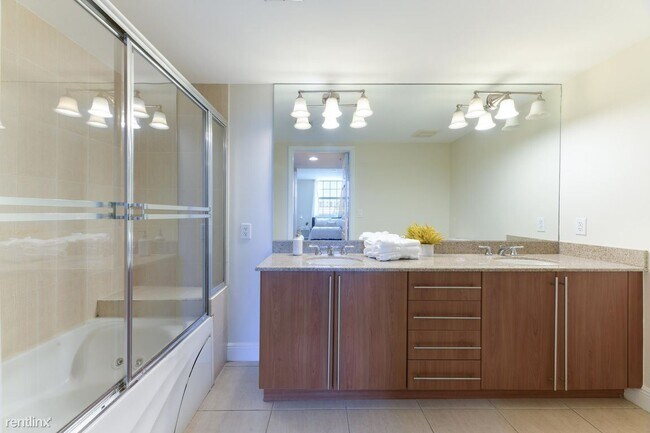 Building Photo - 2 br, 2 bath House - 610 Clematis St Apt 406