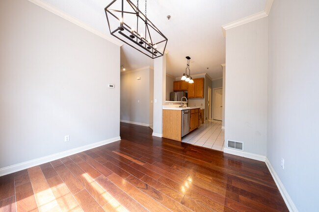Building Photo - 17870 Cobblestone Way