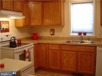 Building Photo - 75 S Reber St