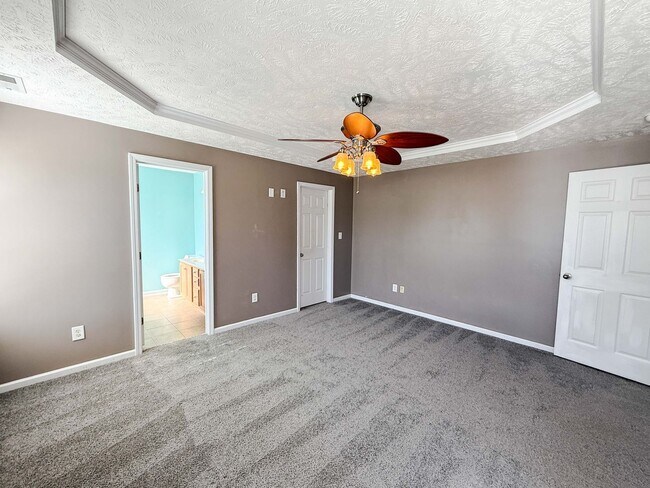 Building Photo - 1904 Yellowbrick Rd