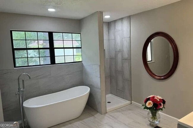 Building Photo - 1516 Chase Ct