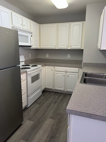 Building Photo - 6109 Hedgecock Cir