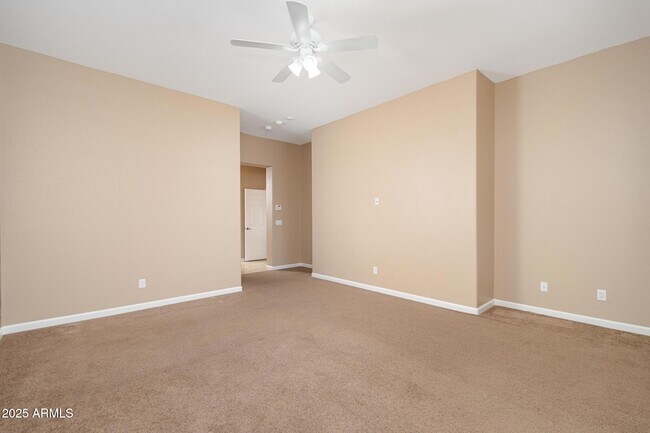 Building Photo - 13679 W Tara Ln