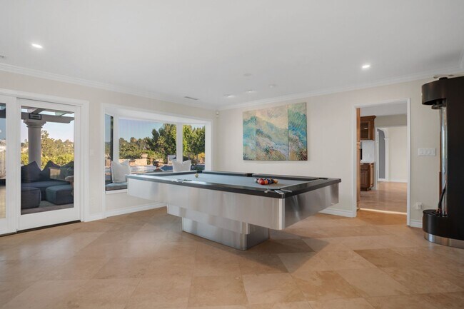 Building Photo - PRIVATE AND TRANQUIL COMPLETELY RENOVATED ...