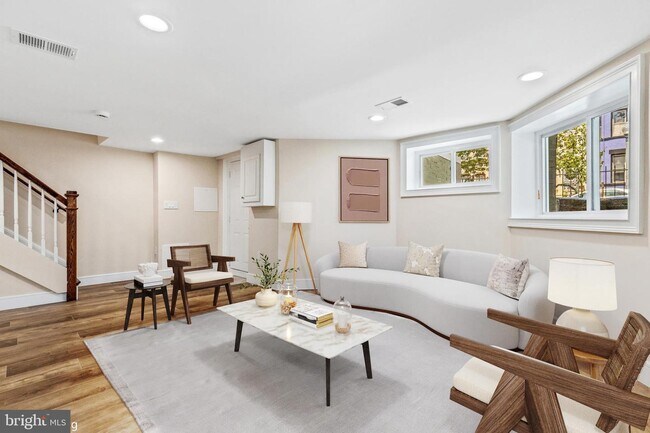 Building Photo - 36 U St NW