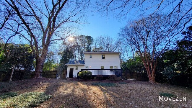 Building Photo - 6017 Whittier Dr