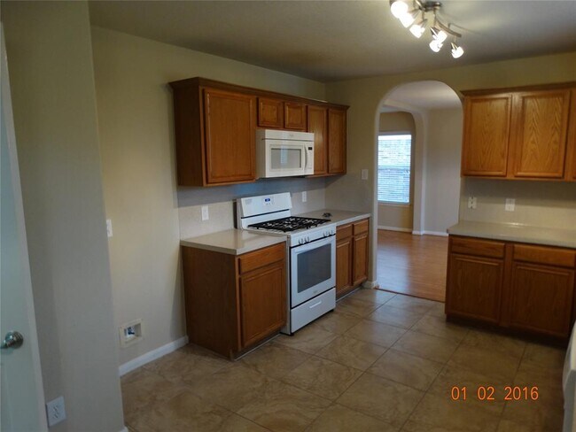 Building Photo - 2414 Gwenfair Dr
