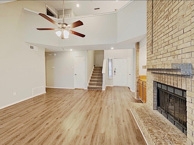 Building Photo - 16920 SE 183rd Pl