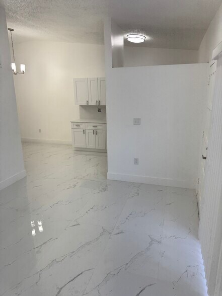 Building Photo - 7445 SW 153rd Pl