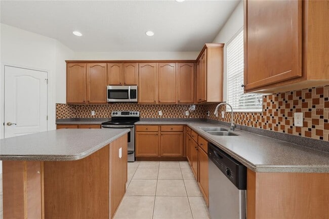 Building Photo - 9836 Old Patina Way