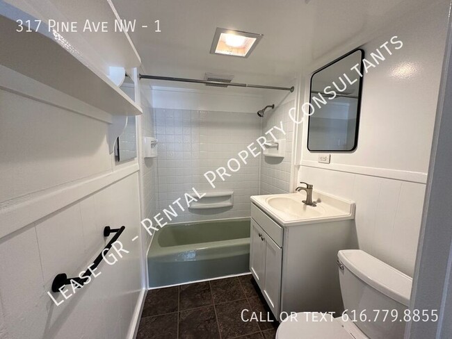 Building Photo - Updated lower 2 bedroom on the West side o...