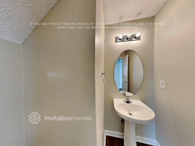 Building Photo - 11124 Nolet Ct