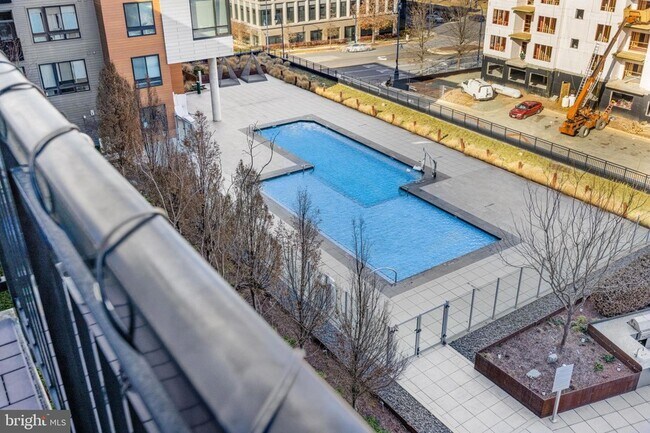 Building Photo - 145 Riverhaven Dr