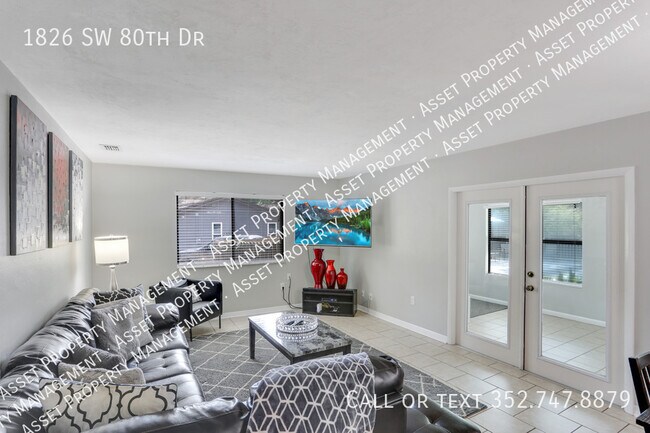 Building Photo - 1826 SW 80th Dr
