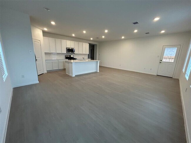 Building Photo - 26419 Virginia Wild Rye Ln