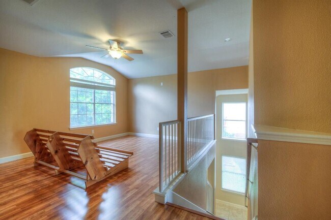 Building Photo - 8701 Corran Ferry Dr