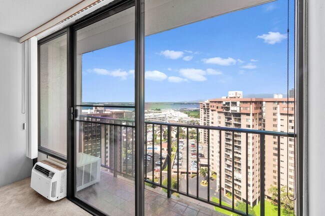 Building Photo - Beautiful 1 Bedroom Condo