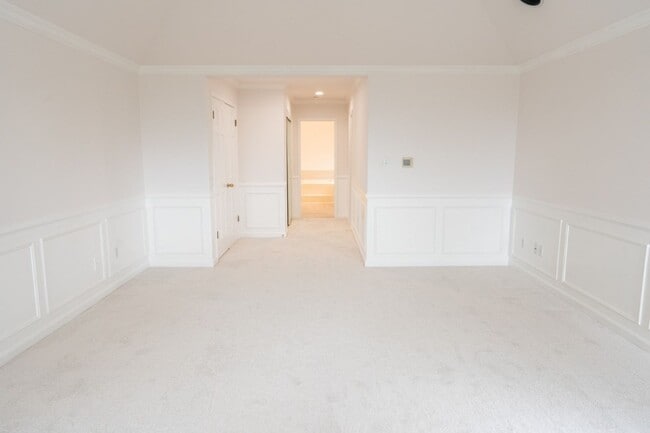 Building Photo - 4bd/3.75ba