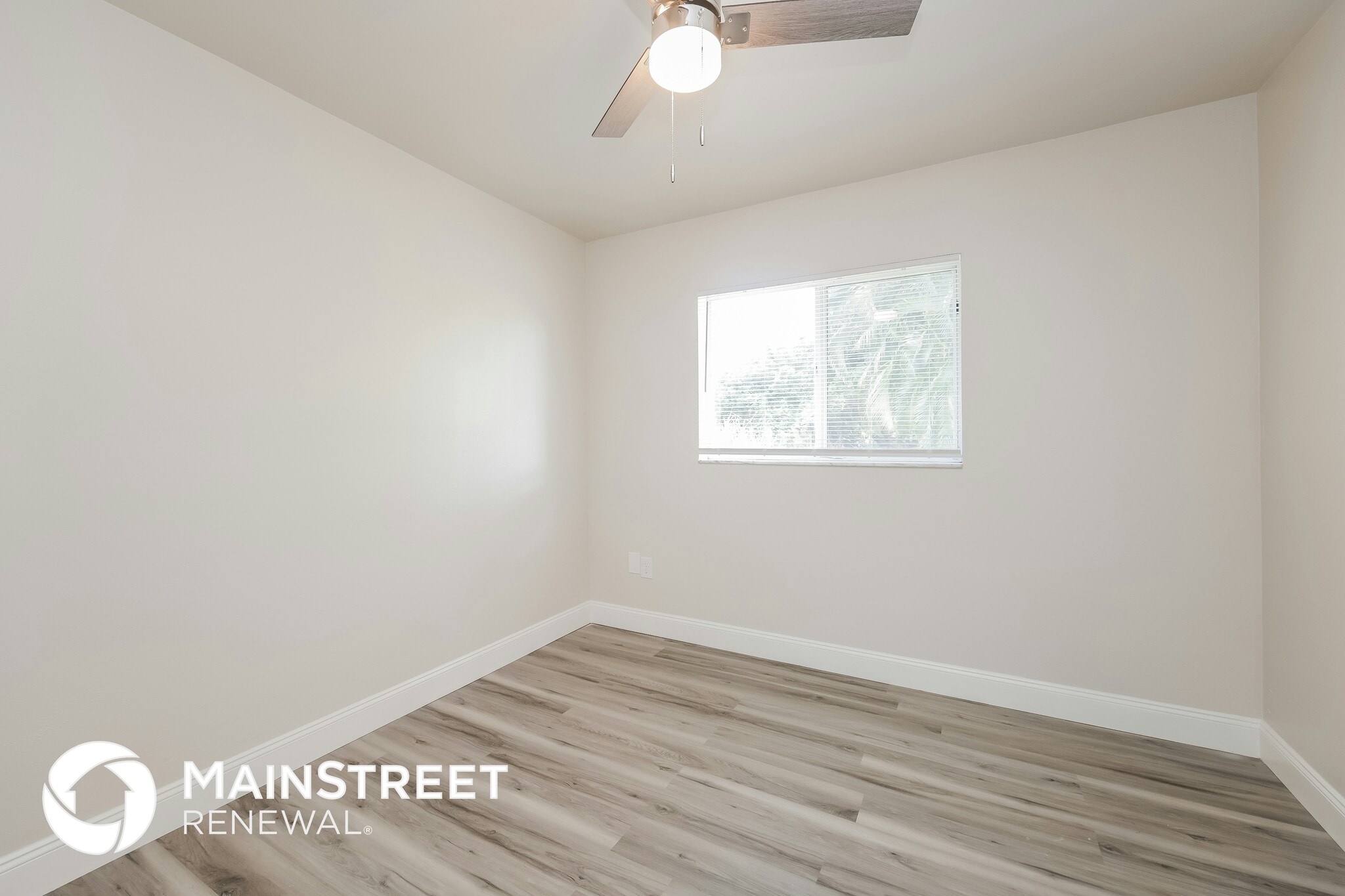 Building Photo - 14061 Caribbean Blvd