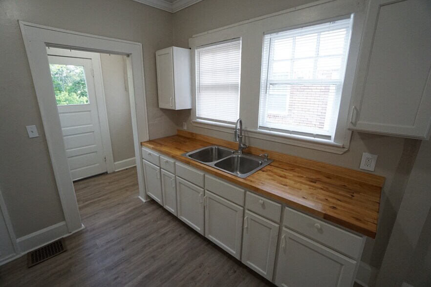 Building Photo - 1028 41st Street Ensley
