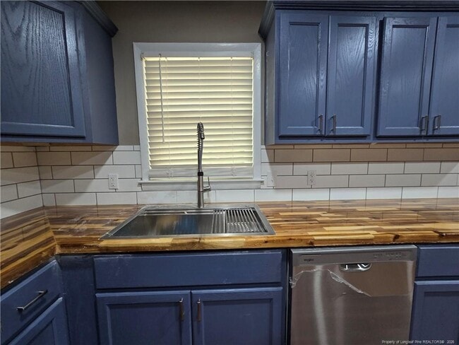 Building Photo - 2517 Vestal Ave