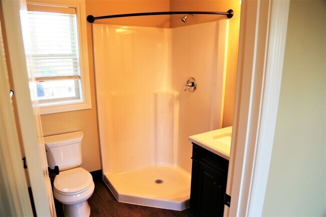 Building Photo - 971Circ