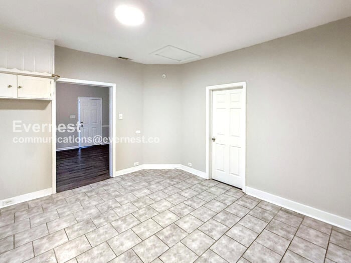 Building Photo - 115 Front St