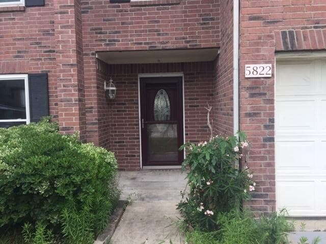 Building Photo - 5822 Wickover Ln