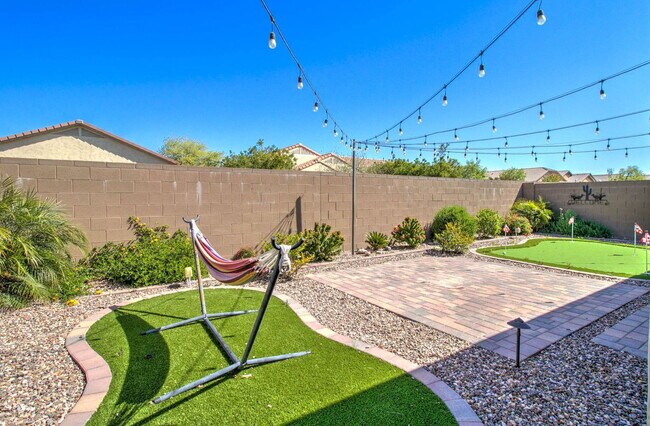 Building Photo - 6570 W Sonoma Way