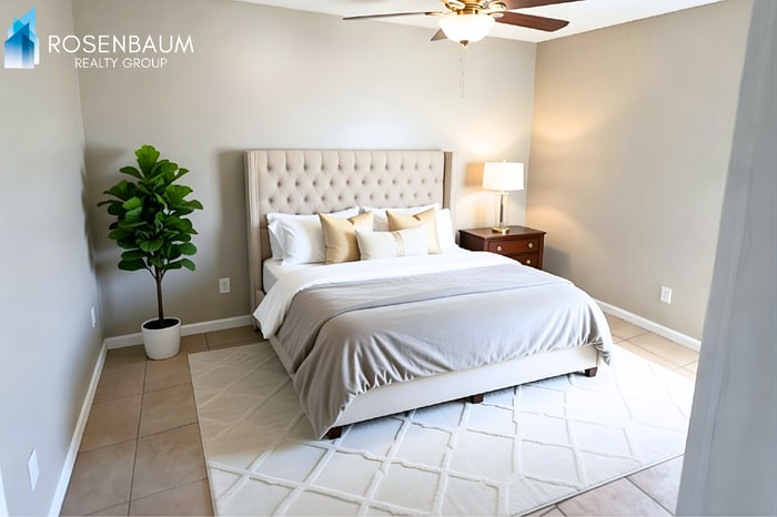 Building Photo - 713 W 1st Ave