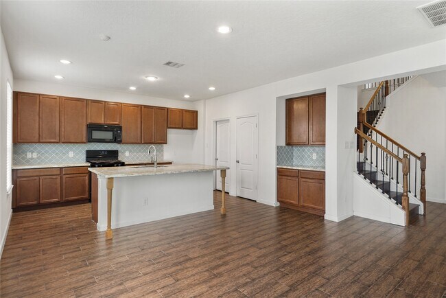 Building Photo - 22207 Woodseem Ct