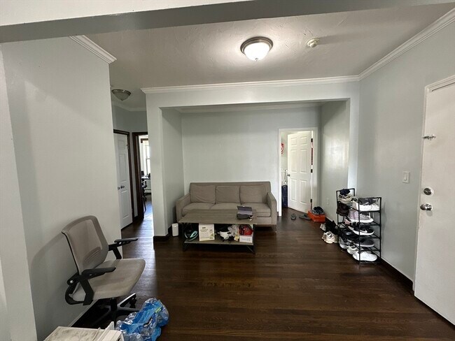 Building Photo - 435 Walnut Ave