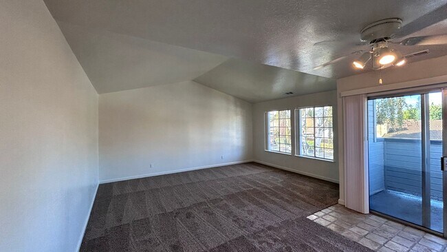 Building Photo - 3945 Dale Rd