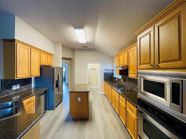 Building Photo - 15425 Fisher Island Dr
