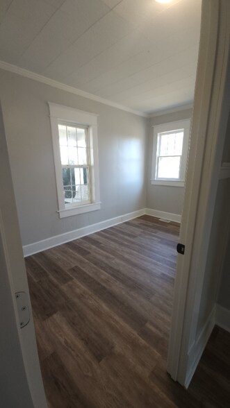 Building Photo - 121 Dunn Fall River Rd