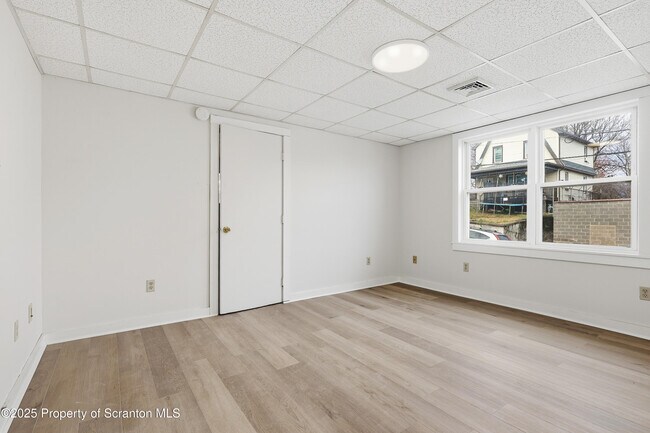 Building Photo - 2521 N Main Ave