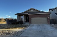 Building Photo - Cozy 3 Bedroom House in Stetson Hills