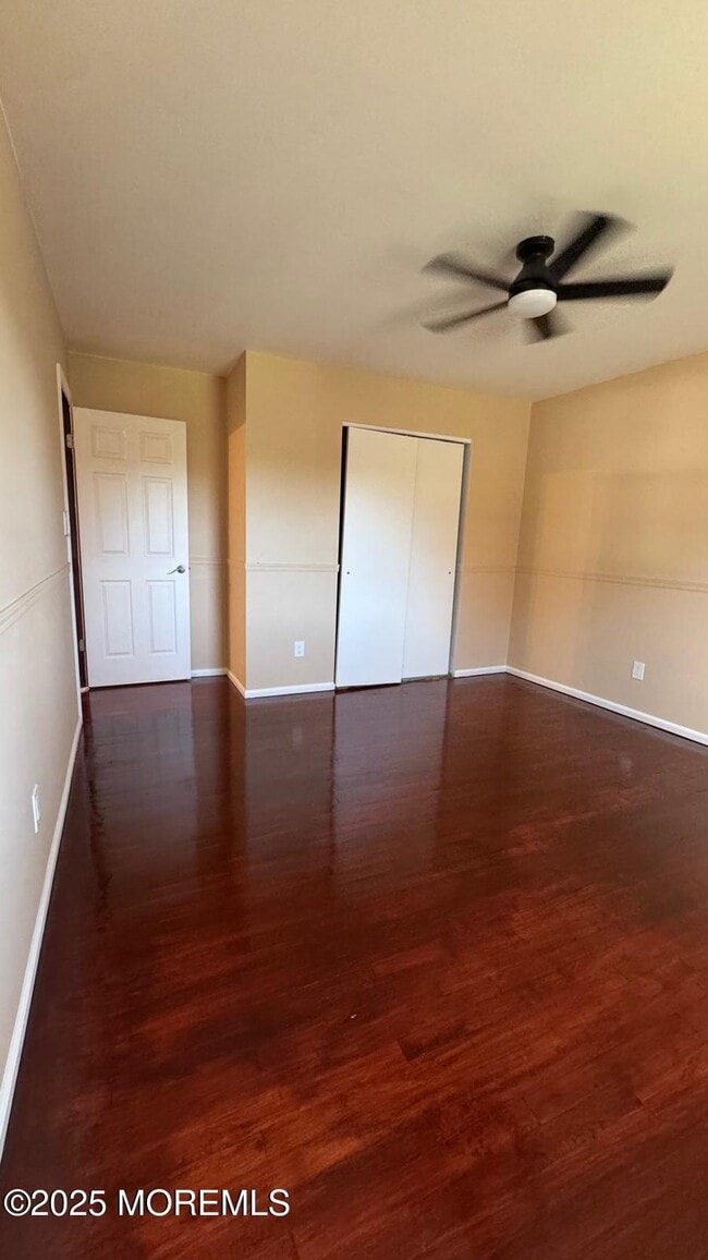 Building Photo - 343 Clifton Ave