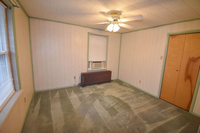 Building Photo - Large Home in Loganton with 1 Car Garage!