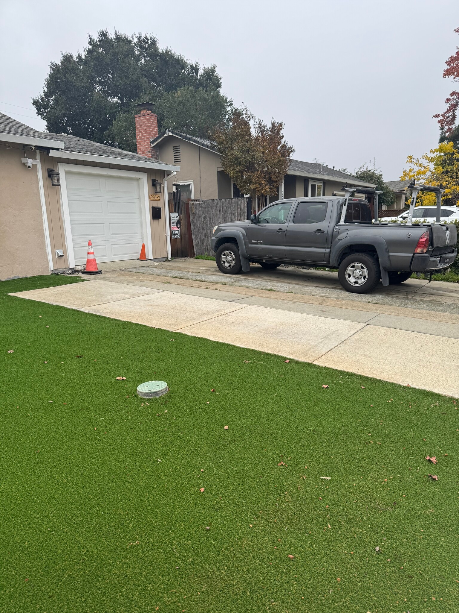 Building Photo - 520 Richmond Ave