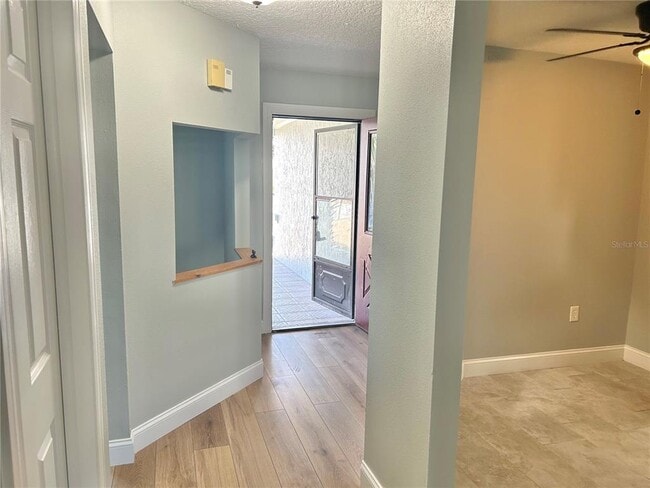 Building Photo - 5117 Doefield Ln