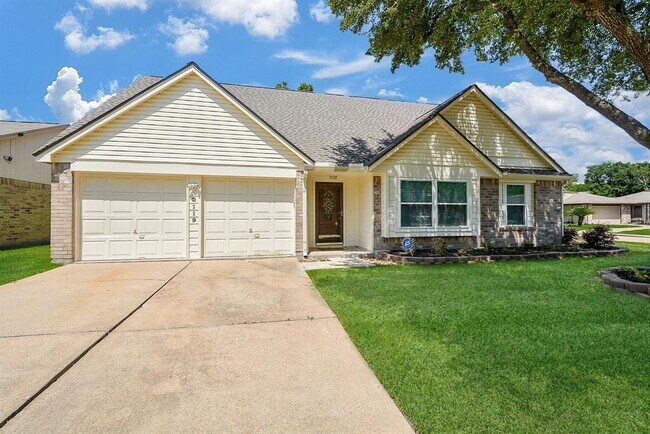 Building Photo - 2119 Landcircle Ct