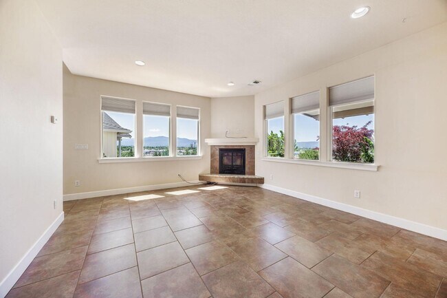 Building Photo - 1512-1514 Hartell Street - 1514 Hartell