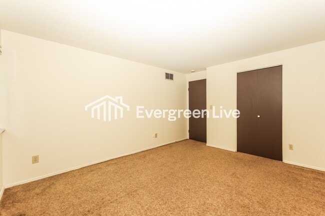 Building Photo - 7673 Mt Hood