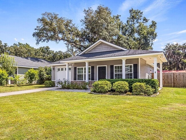 Building Photo - 288 Bridgewater Ln