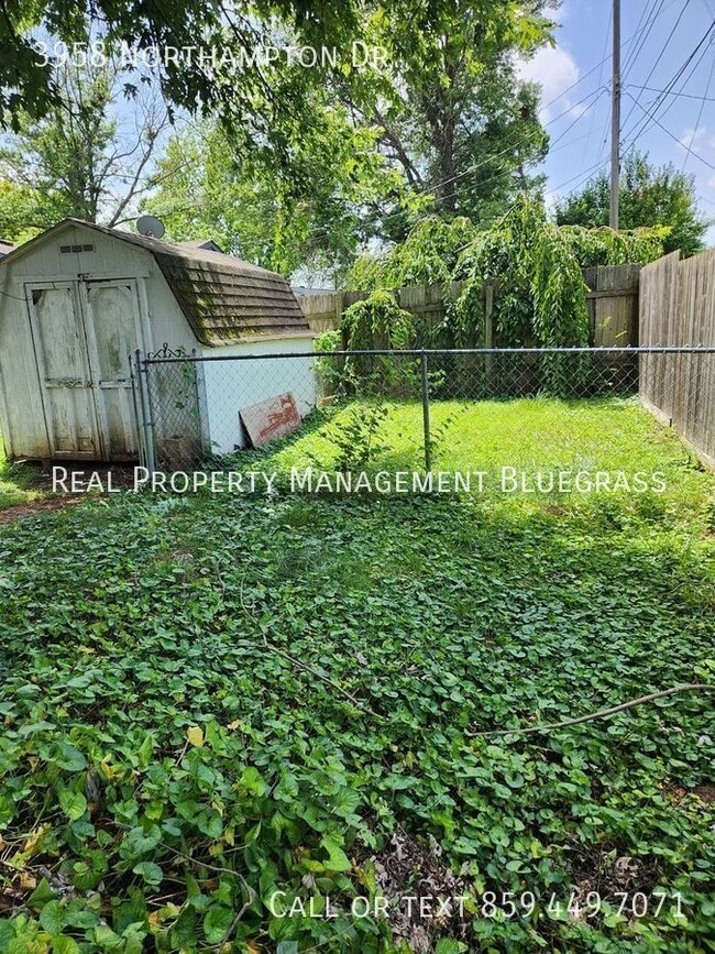 Building Photo - 3958 Northampton Dr