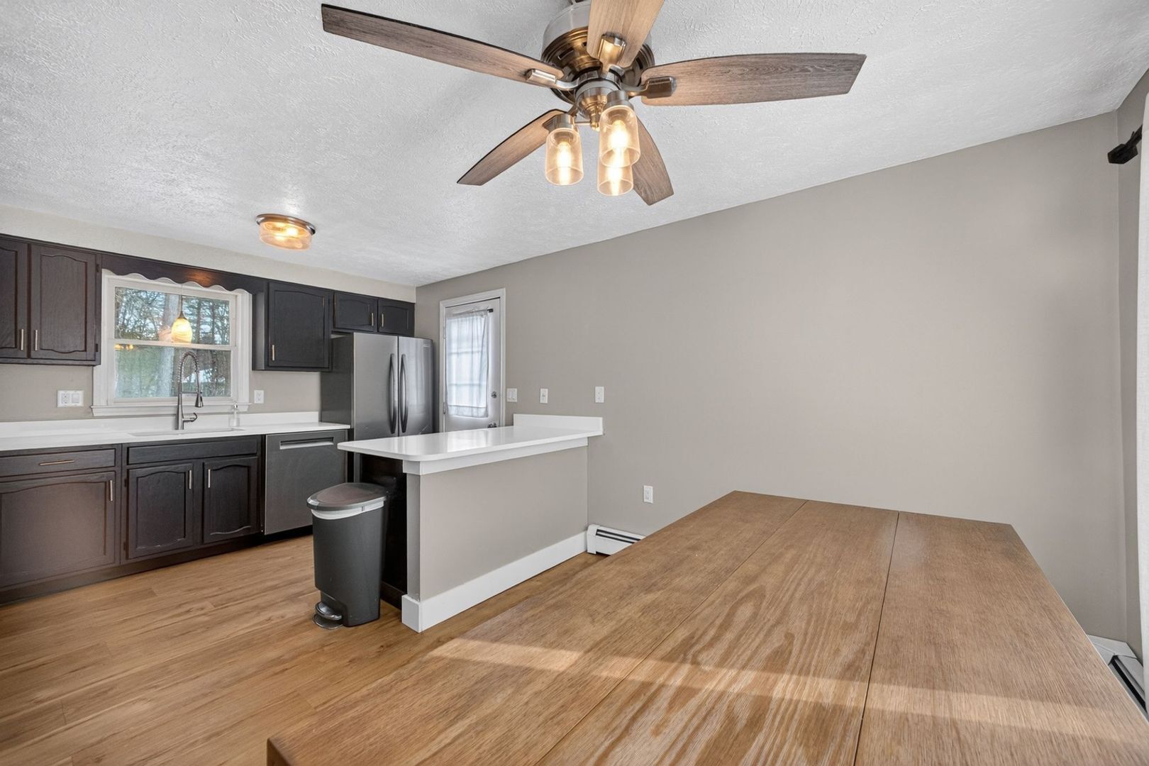 Building Photo - 15 Culver St